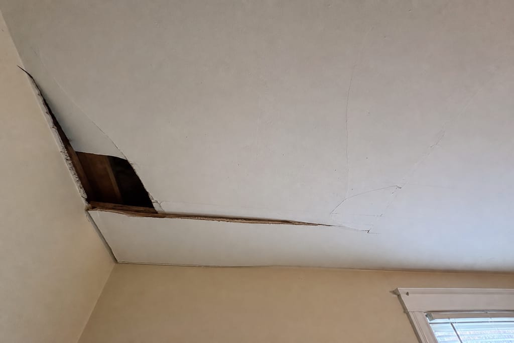 Drywall Ceiling Repair photo